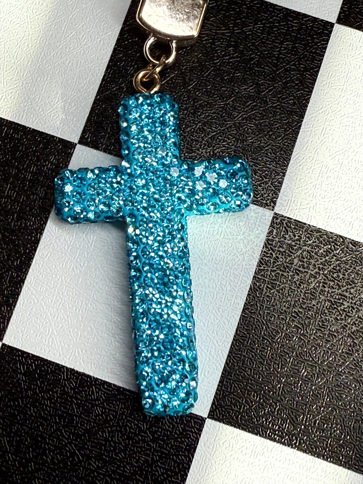 RHINESTONE KEYCHAINS CROSS