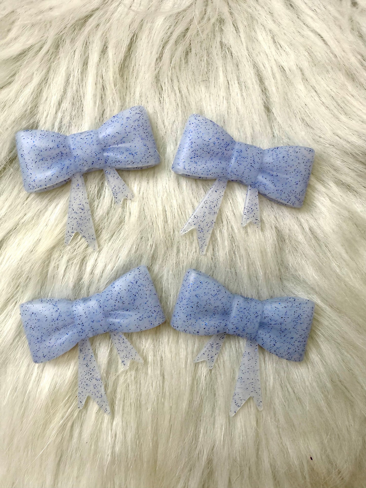BLUE GLITTER BOW