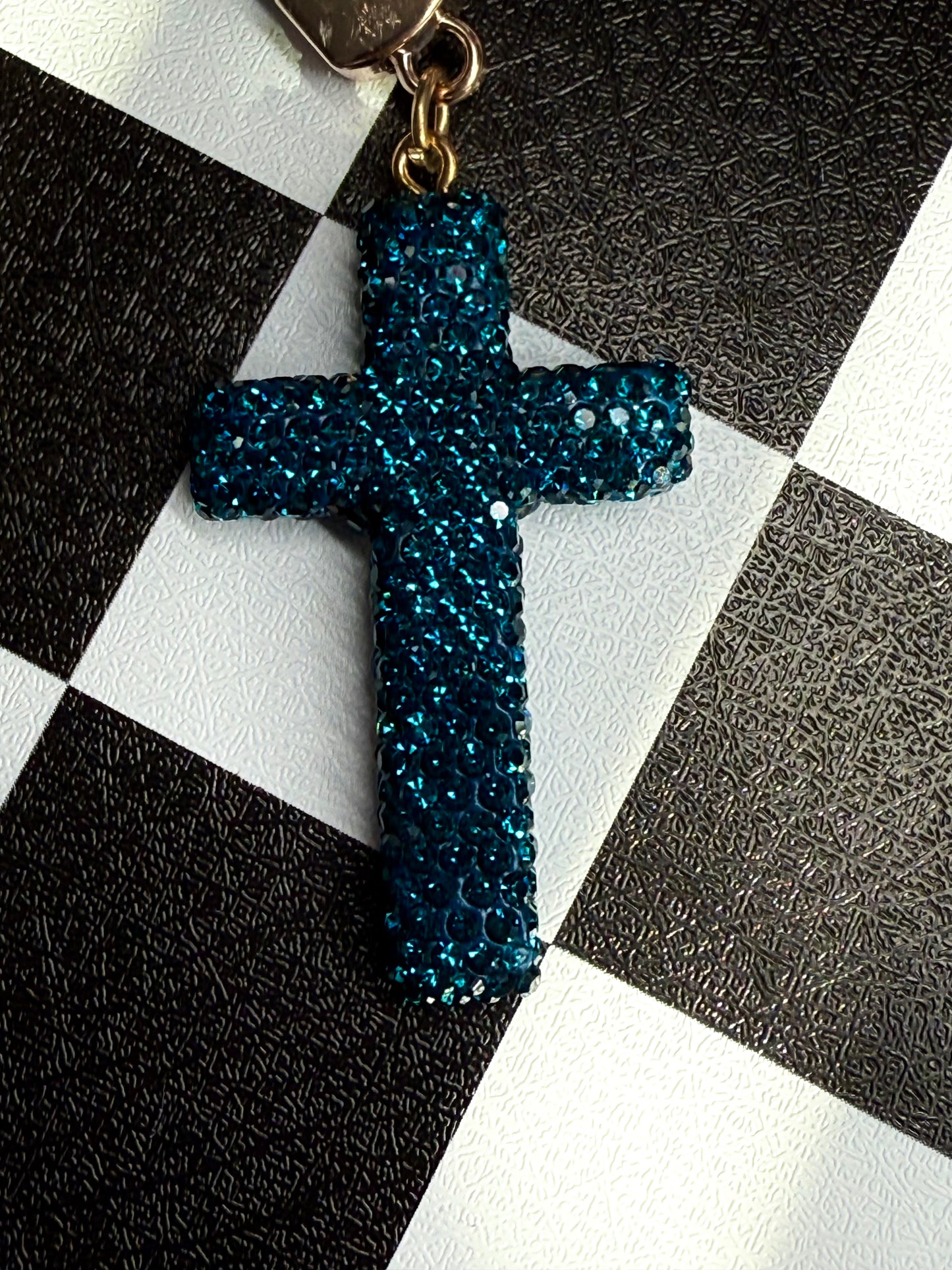 RHINESTONE KEYCHAINS CROSS